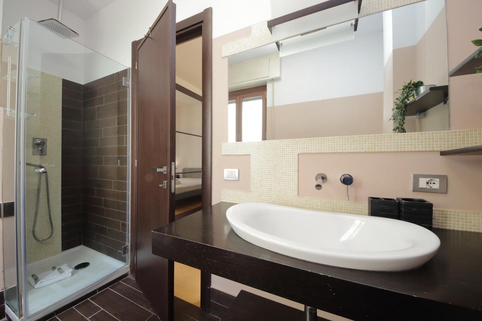 Cozy And Comfy Apartment In Piramide Metro Stop Rome Exterior photo